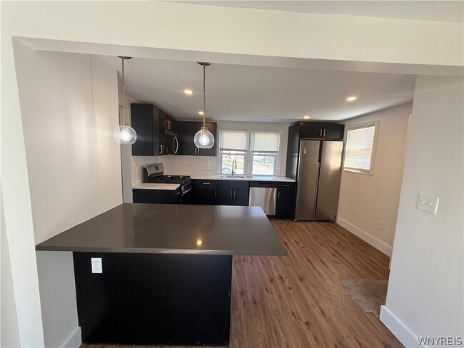 Building Photo - 77 Balbach Dr