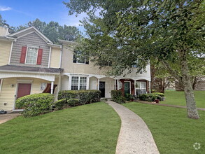 Building Photo - 1688 Camden Forrest Way