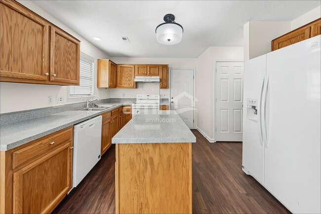 Building Photo - 3658 Canopy Oak Ct