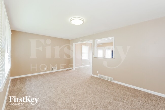Building Photo - 4837 Overton Ave