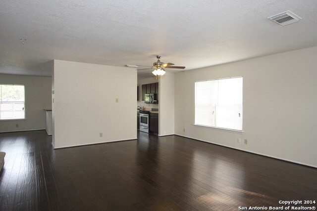Building Photo - 8216 Laurel Bend