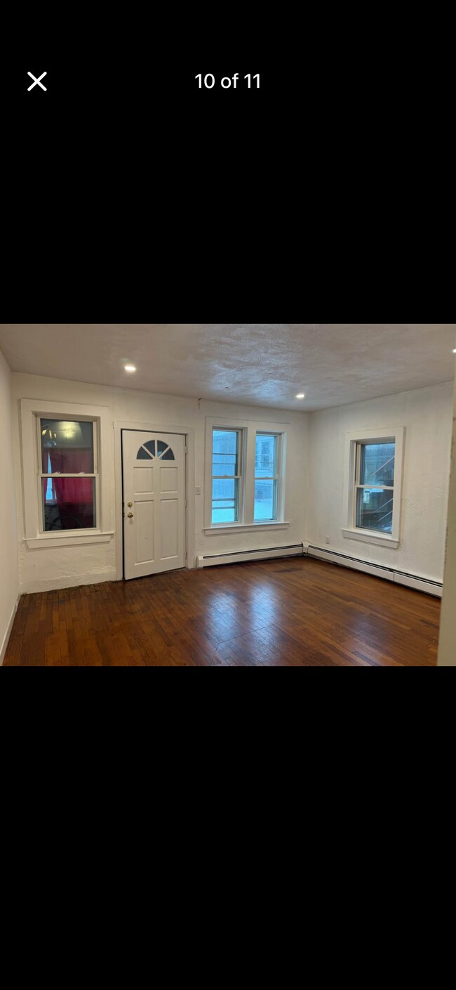 Foto del edificio - 49R Siren St