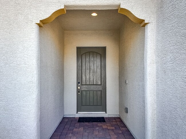 Foto del edificio - Exquisite Luxury Rental in Prestigious Gated Tule Springs Community