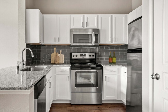 C230670_75Oeste_1B1B_CocinaB_03_VS - 75 West