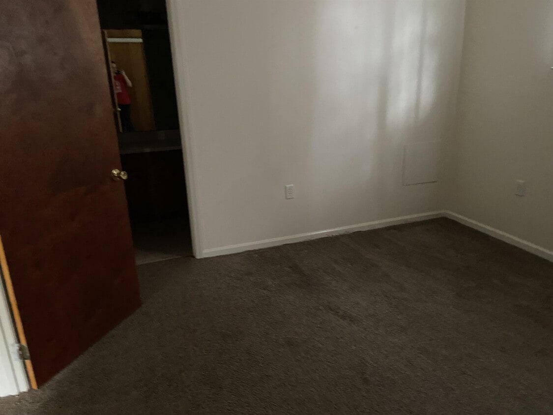 2307 Bemiss Rd, Valdosta, GA 31602 Townhome Rentals in Valdosta GA