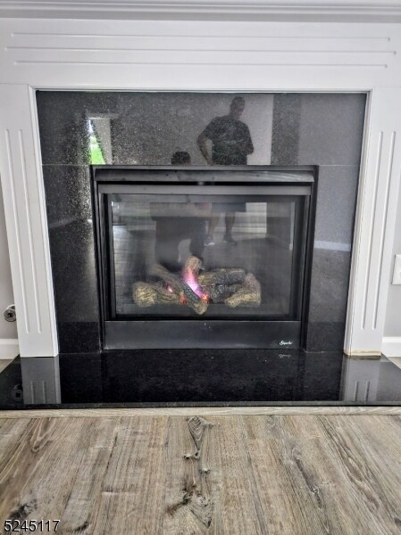 Foto del edificio - 58 Hart Dr