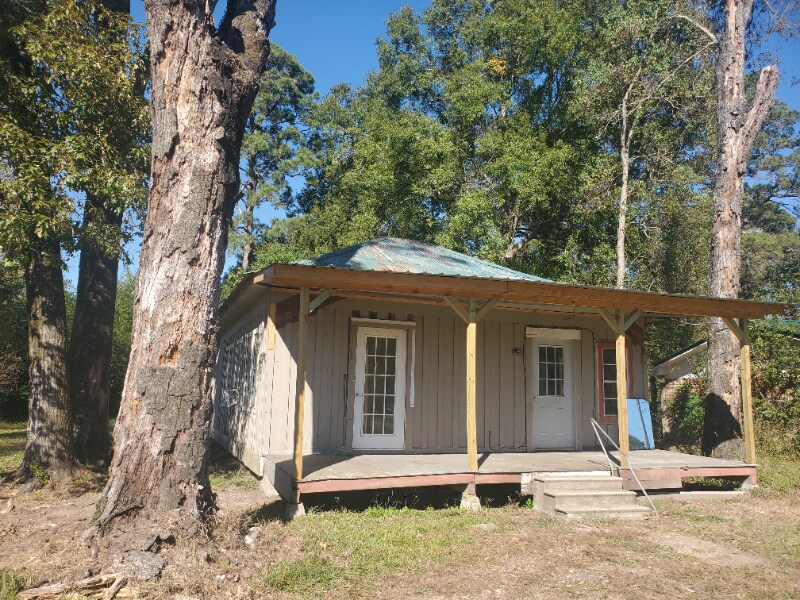 Foto principal - 614 W 4th Ave