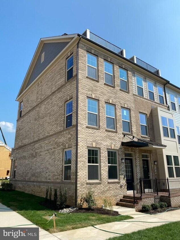 A closer look at Luxury Condos In Gaithersburg Md