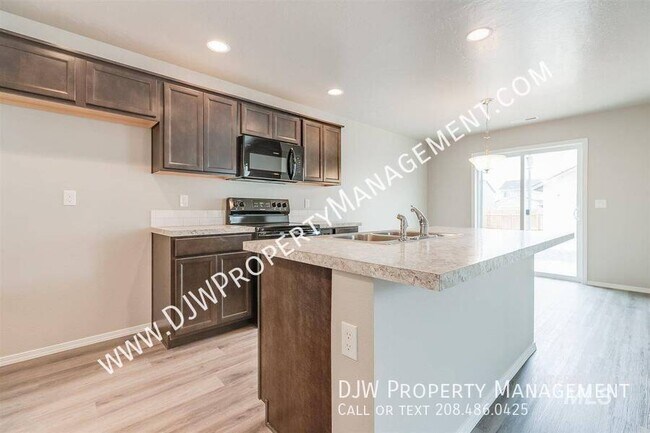 Foto del edificio - 13564 Palm Beach Dr