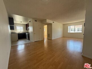 Building Photo - 505 S Verdugo Rd