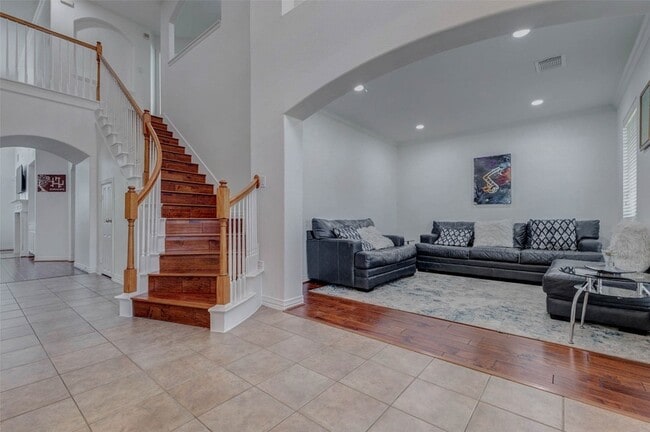 Foto del edificio - 26511 Cresent Cove Ln
