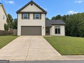 Building Photo - 1290 Sweet Woods Dr
