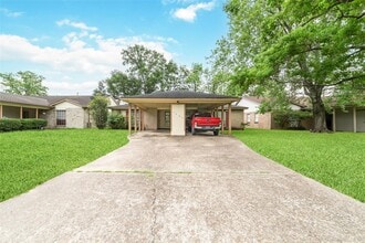 Building Photo - 1404 McDugald Rd