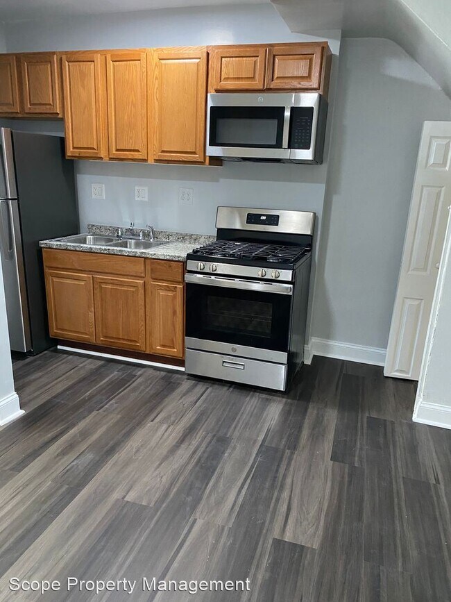 Building Photo - 5 br, 2 bath House - 1667 Rosedale Street NE