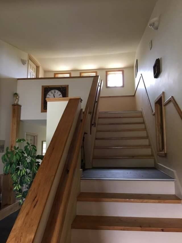 Foto del edificio - 485 Lacomb Rd