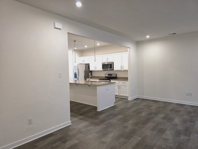 Building Photo - 6118 Buntline Ln