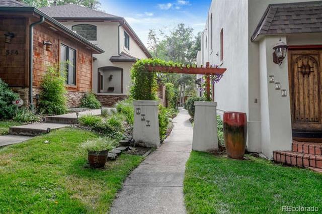 Foto principal - 552 Clayton St