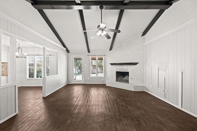 Building Photo - 3304 93rd St