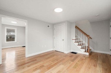 Building Photo - 98 Uncatena Ave