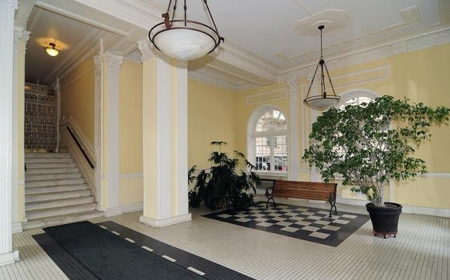 Foto del edificio - 3420 16th St NW