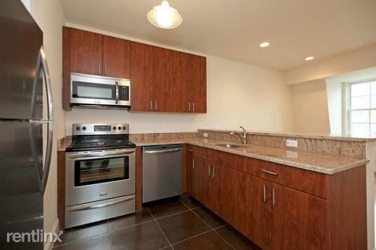 Primary Photo - 2 br, 2 bath Apartment - 100 york st A Unit A