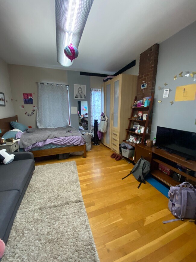 Foto del edificio - 1445 Tremont St