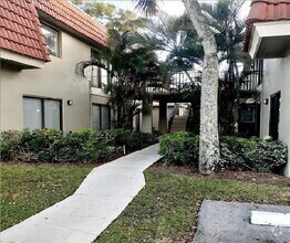 Building Photo - 11374 Royal Palm Blvd