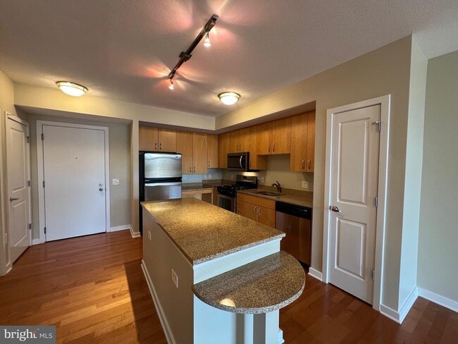 Foto del edificio - 475 K St NW