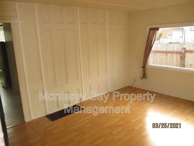 Foto del edificio - 696 Hawthorne St