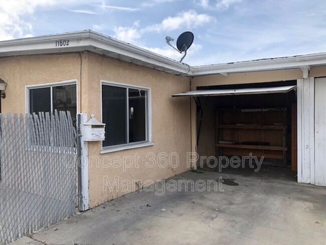 Building Photo - 11602 Walcroft St