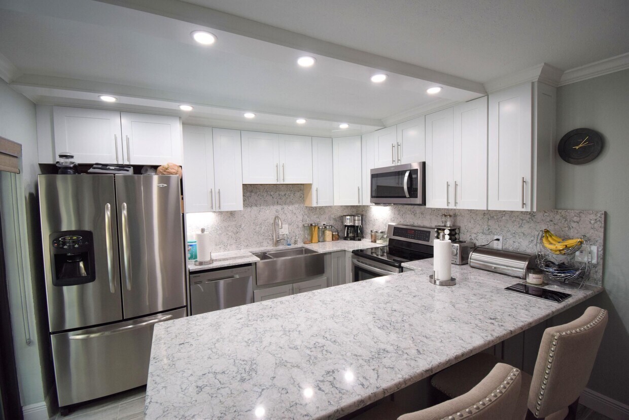 825 CenterStreet 47b Jupiter Fl 33458 - 825  CenterStreet 47b Jupiter Fl 33458