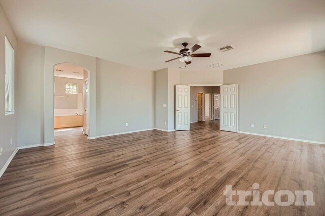 Building Photo - 6808 S 57th Ave