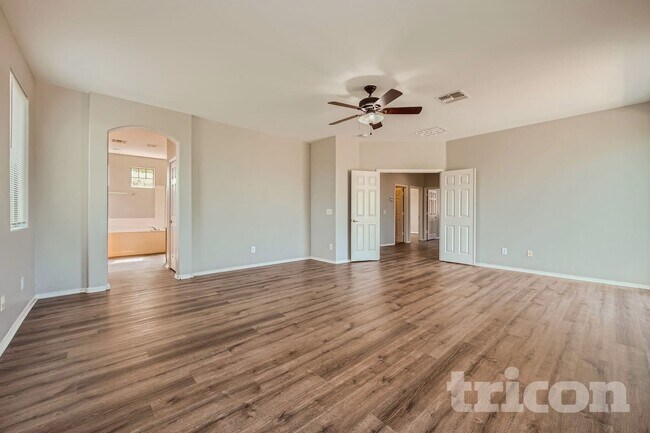 Foto del edificio - 6808 S 57th Ave