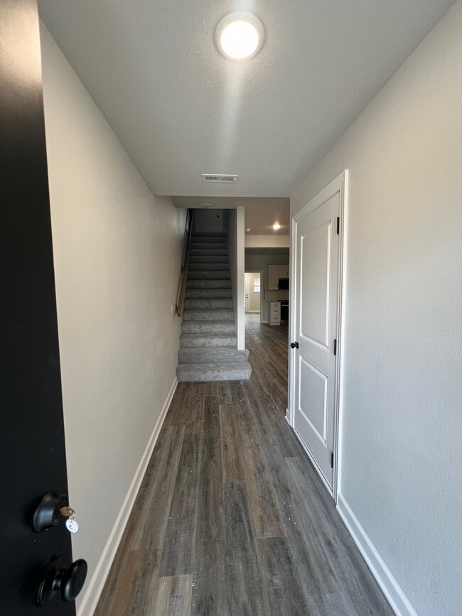 Building Photo - 81 SE 351st Rd