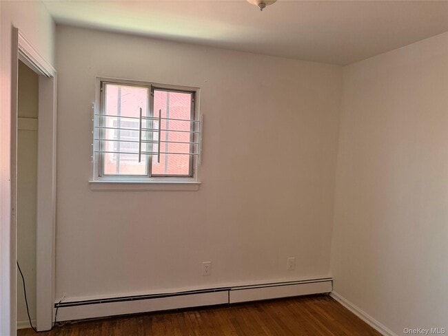 Building Photo - 69-35 De Costa Ave