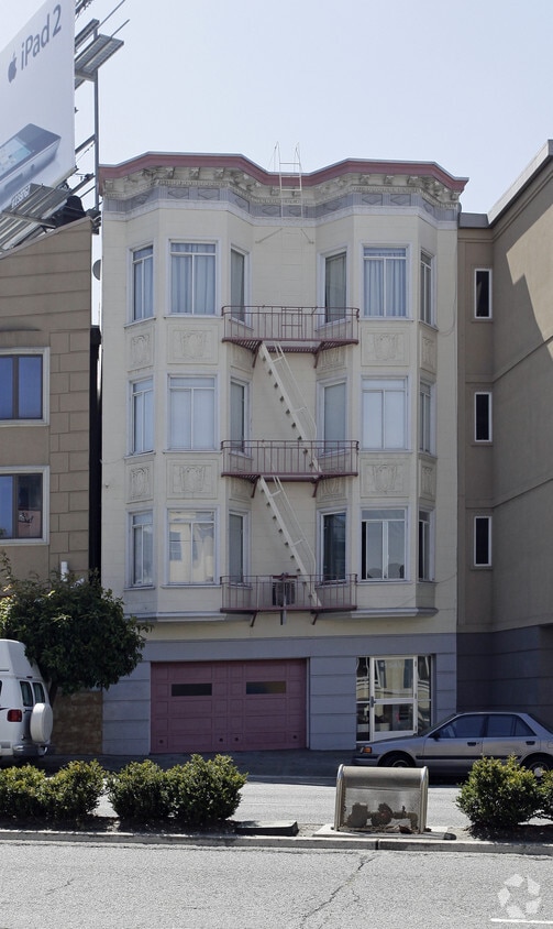 Primary Photo - 1545 Lombard St