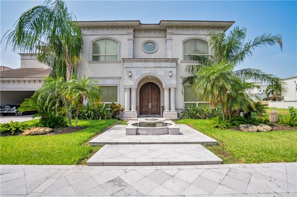 Primary Photo - 1810 Sabinal St