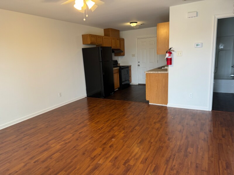 Primary Photo - 2550 Mexico St