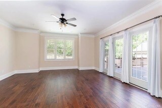 Building Photo - 1072 Governors Ln