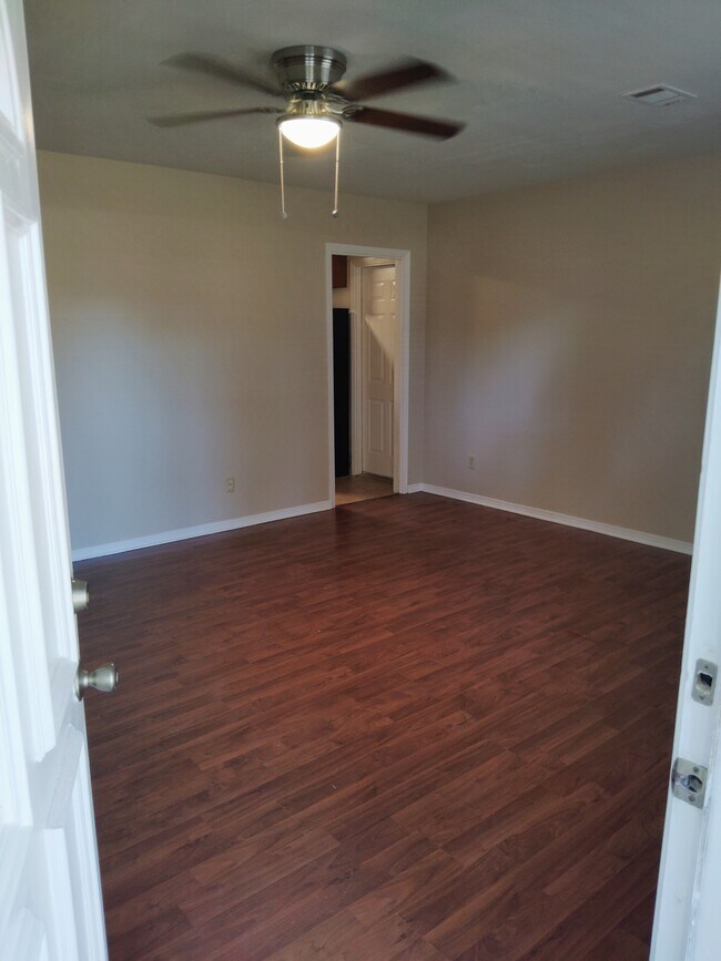 Sala de estar/comedor - 3075 Patricia Dr