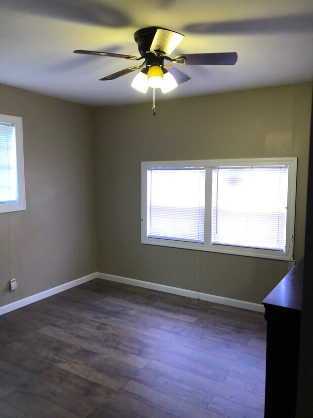Foto principal - 1205 E Tift Ave