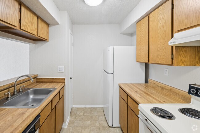 1 dormitorio, 1 baño - 638 pies cuadrados - Cocina - The Hunt