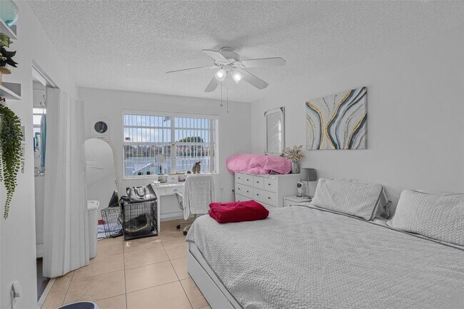 Foto del edificio - 8520 NW 193rd Ln