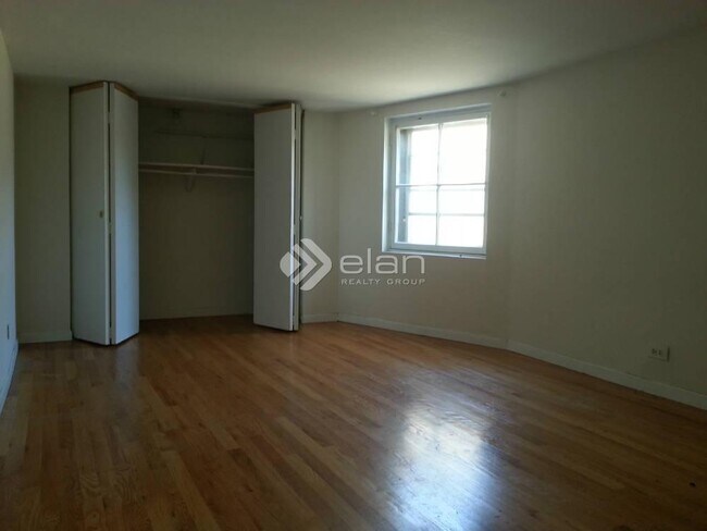 Foto del edificio - 2304 N Clark St