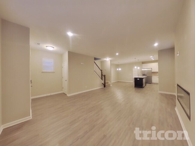 Building Photo - 301 Thomas Point Dr