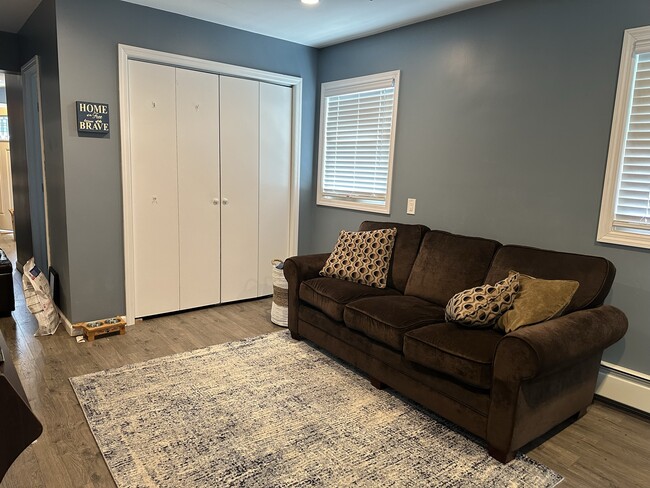 Living/Dining Room - 119 Udall Rd