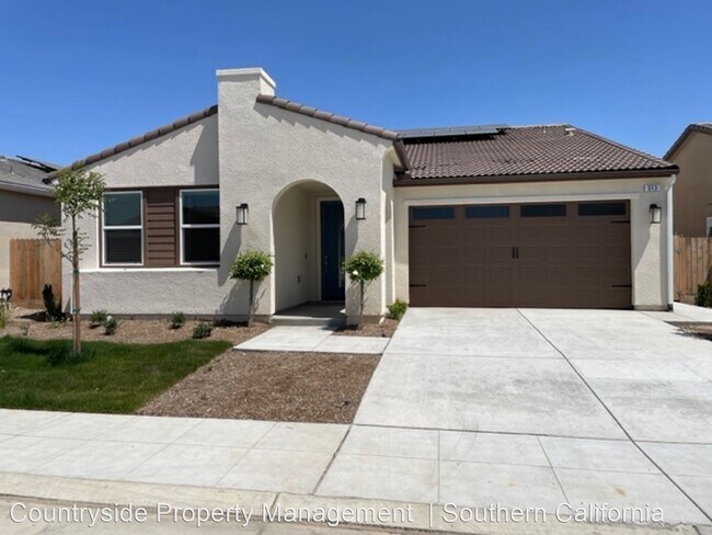 Building Photo - 4 br, 3 bath House - 513 Traverse Drive S.
