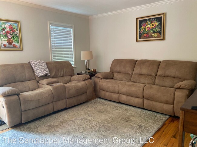 Foto del edificio - 2 br, 2.5 bath House - 158 Dunnemann Avenue