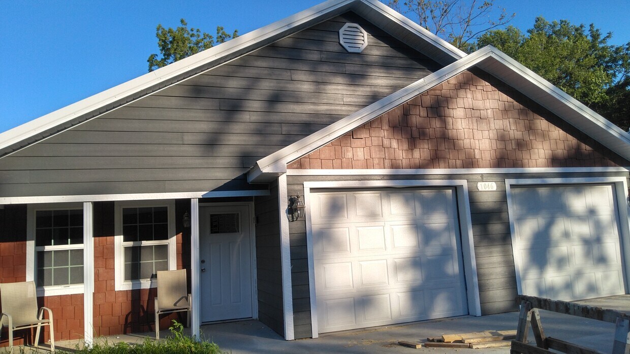Foto principal - 1046 Saint Louis St