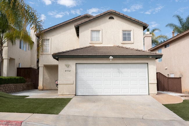 Building Photo - 8932 Gateway View Ct